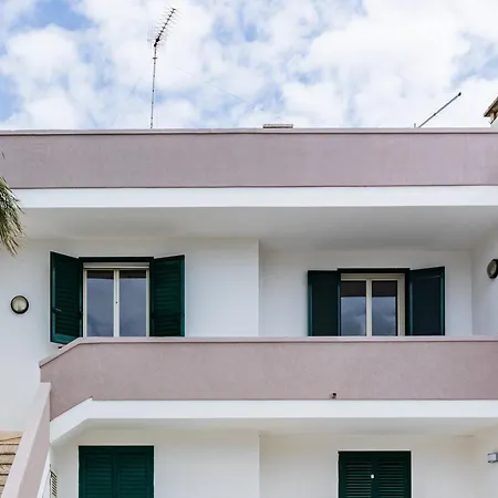 Seaside Flat - Apartament *