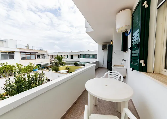 Seaside Flat -